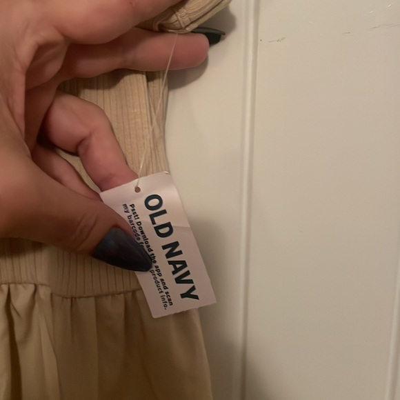 BNWT Old Navy T-back, tank, maxi dress size XS in khaki color with pockets - Picture 12 of 12